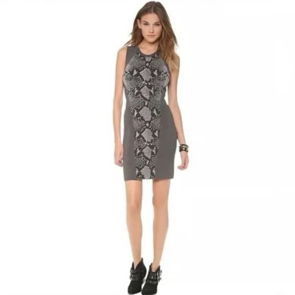 Diane Von Furstenberg Franca Mini Dress Size P Gray Snake Print Bandage Bodycon